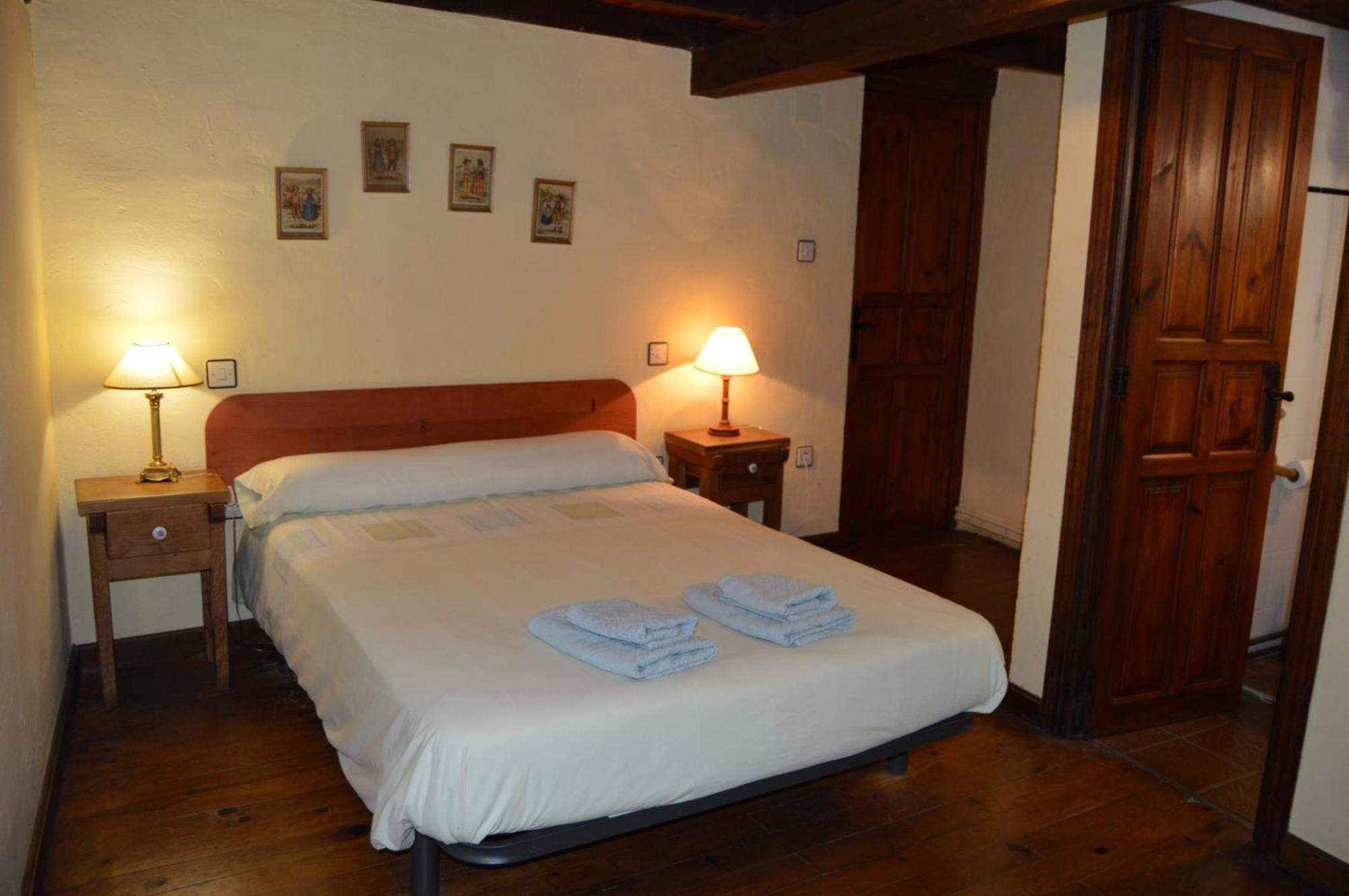 Hostal Casa Simon Cervera De Pisuerga Exterior foto