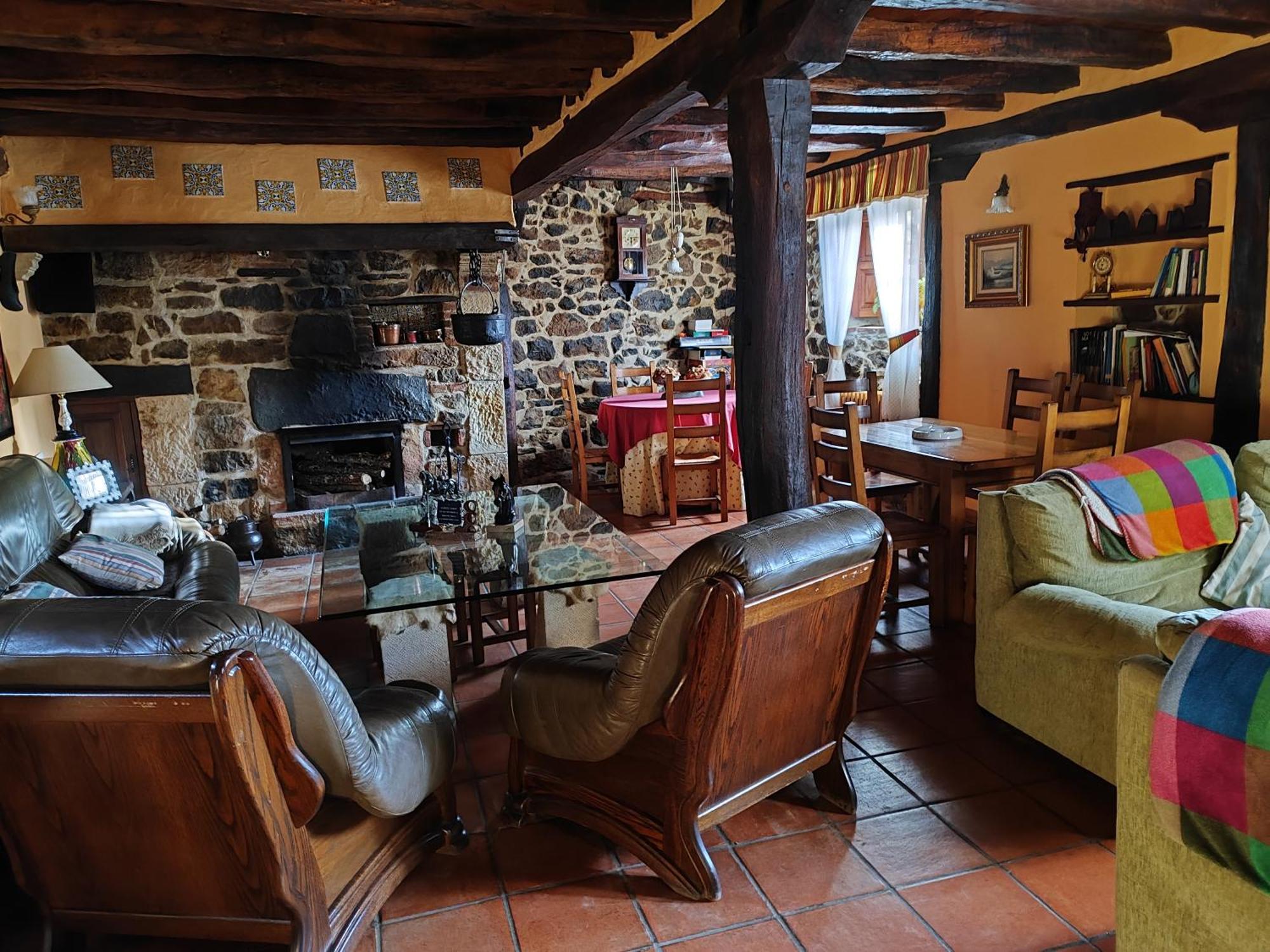 Hostal Casa Simon Cervera De Pisuerga Exterior foto