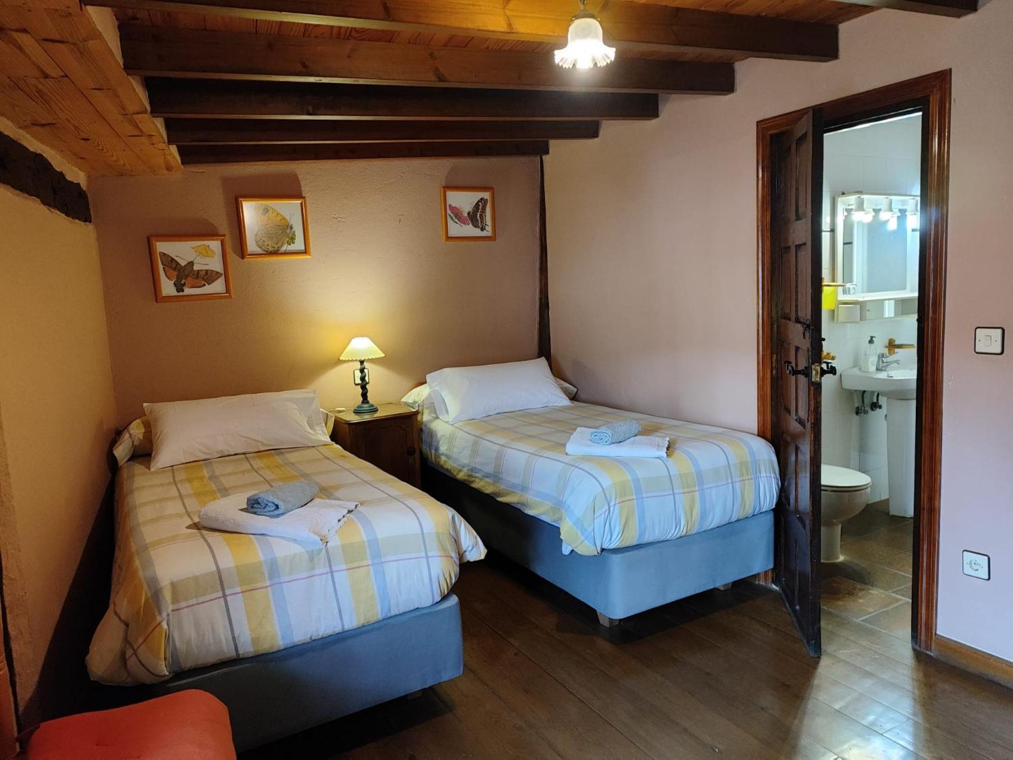Hostal Casa Simon Cervera De Pisuerga Exterior foto