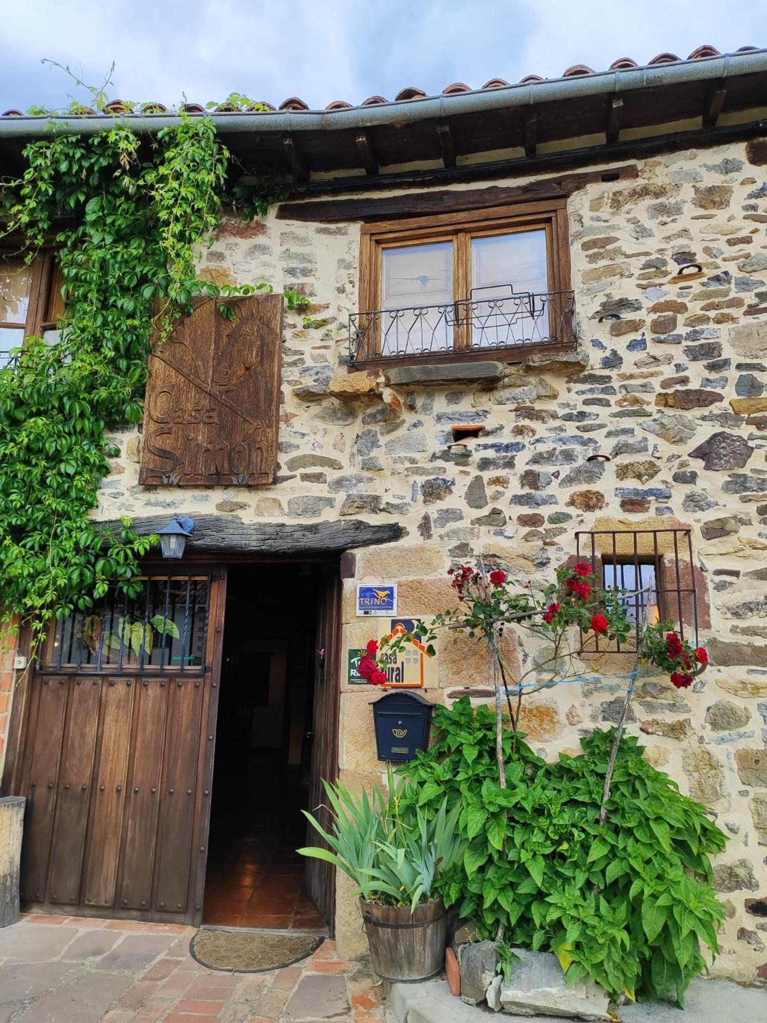 Hostal Casa Simon Cervera De Pisuerga Exterior foto