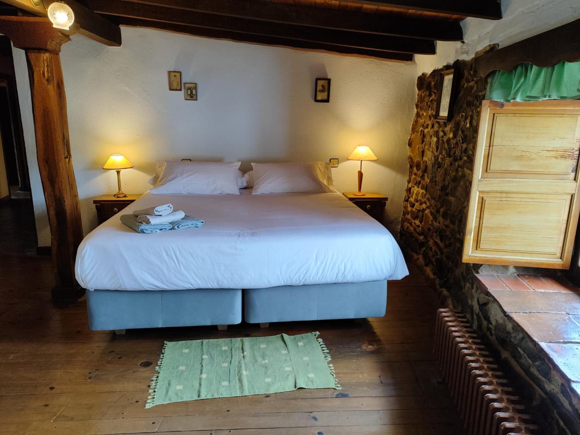 Hostal Casa Simon Cervera De Pisuerga Exterior foto